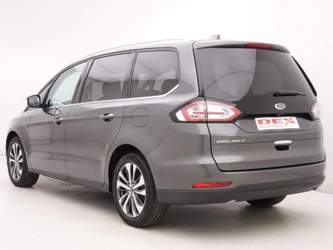 Ford Galaxy 2.0 TDCi 150 Titanium 'New Model' + GPS + Camera + Park Assist Image 4