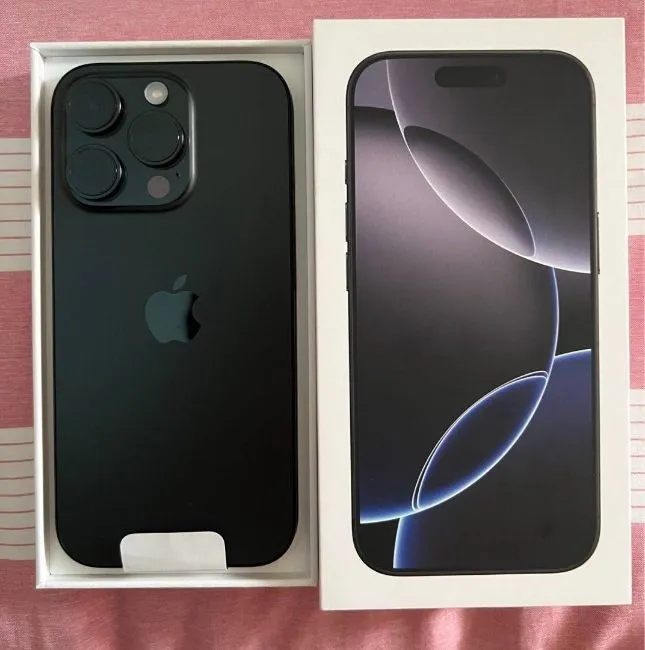 Apple iPhone 16 Pro Max, iPhone 16 Pro, iPhone 16, iPhone 16 Plus, iPhone 15 Pro Max, iPhone 15 Pro, iPhone 15, iPhone 15 Plus, iPhone 14 Pro Max, iPhone 14 Pro,  Samsung Galaxy S24 Ultra , Samsung Z Fold6, Samsung Z Flip6 Image 9